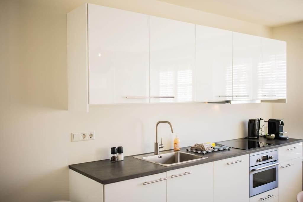 Elegant 2 Bedroom Apartment 75M2 - Sd23G Eindhoven Luaran gambar