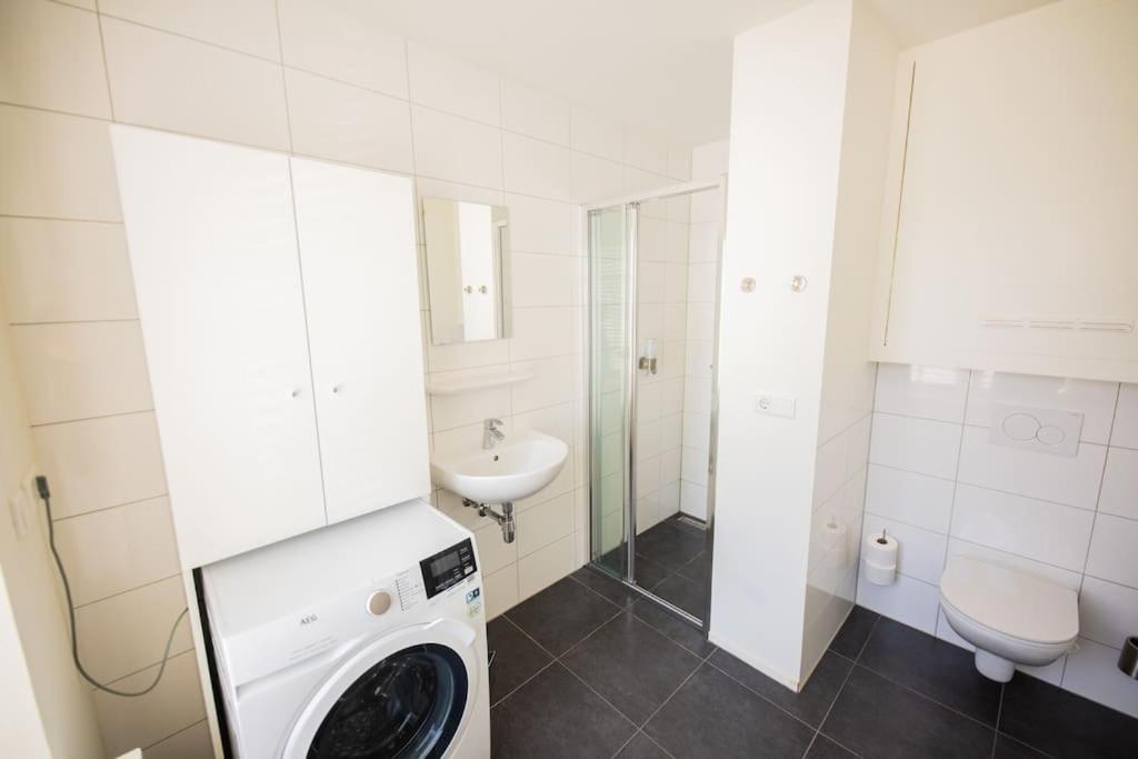 Elegant 2 Bedroom Apartment 75M2 - Sd23G Eindhoven Luaran gambar